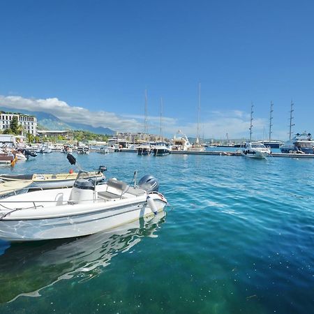 Trojanovic Apartments Tivat Buitenkant foto