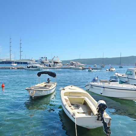 Trojanovic Apartments Tivat Buitenkant foto